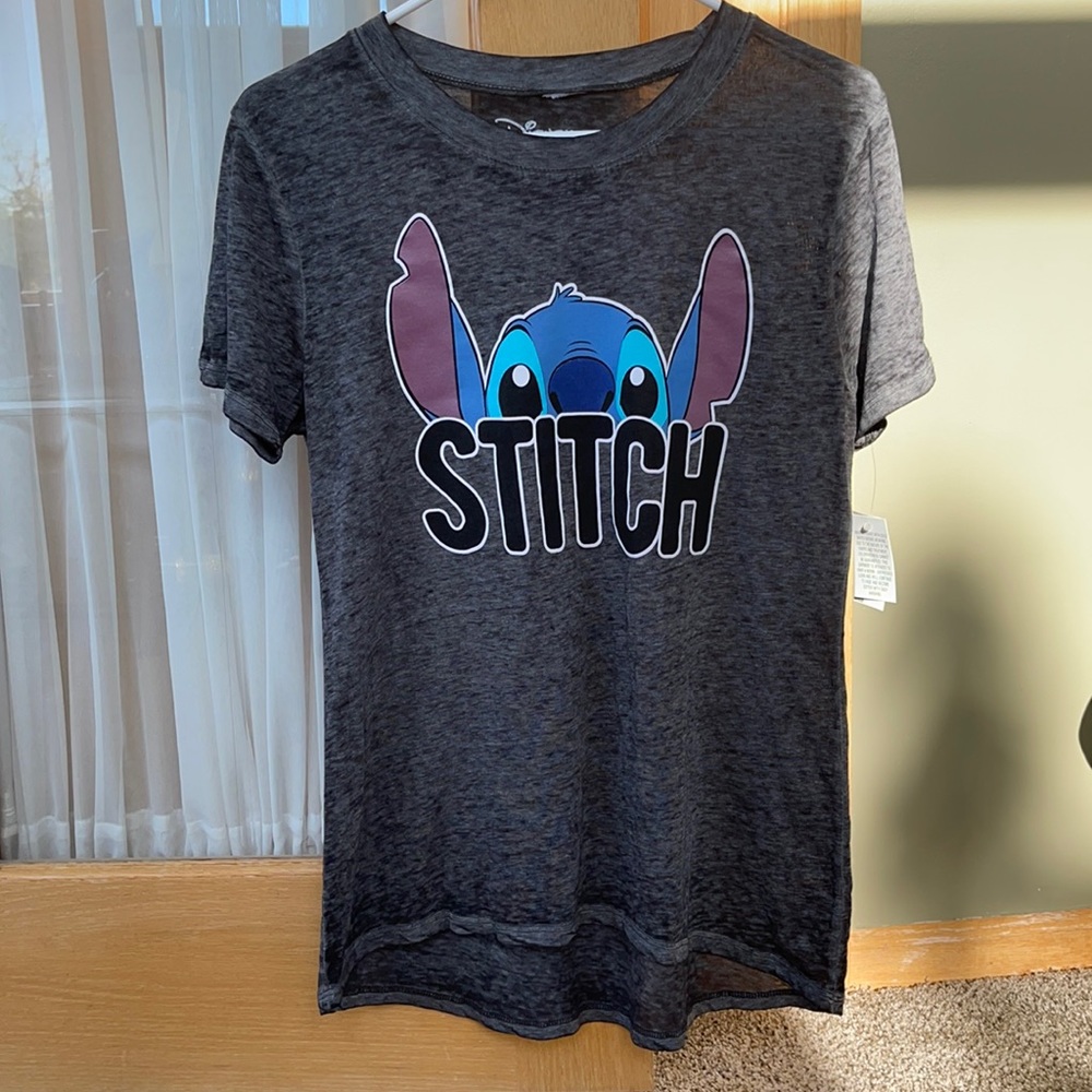 Tee shirt